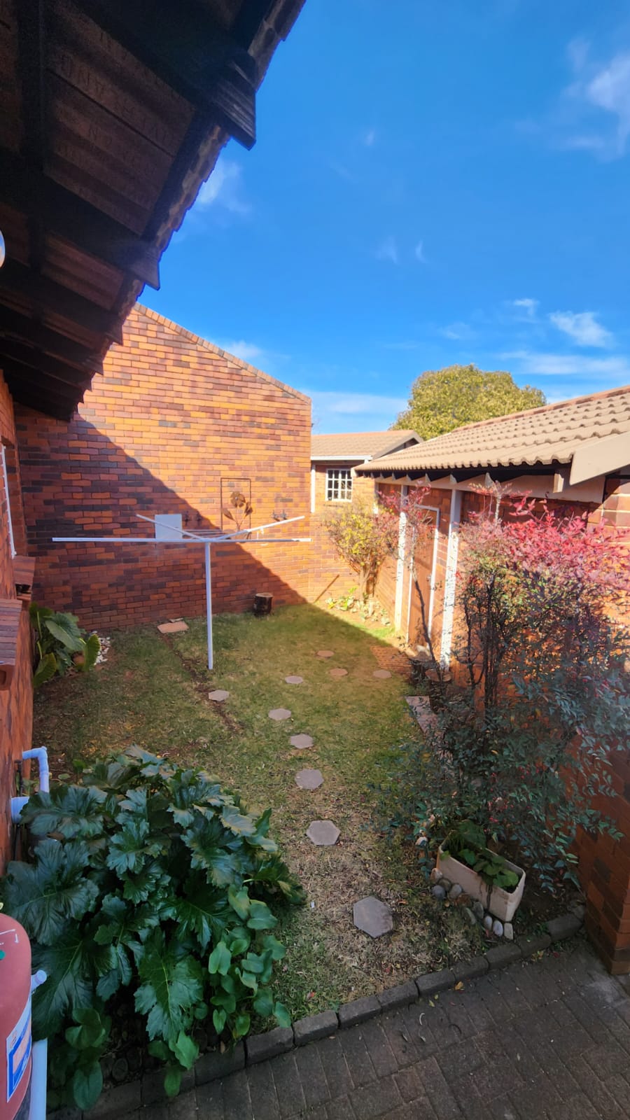 2 Bedroom Property for Sale in Langenhovenpark Free State